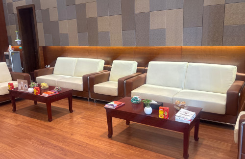 FYN两舱休息室(T1国内)