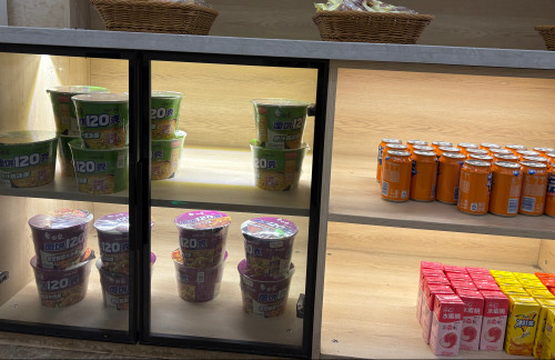 YIN机场两舱嘉宾休息室